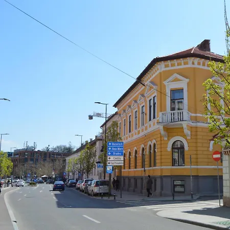 Apartamento Charming